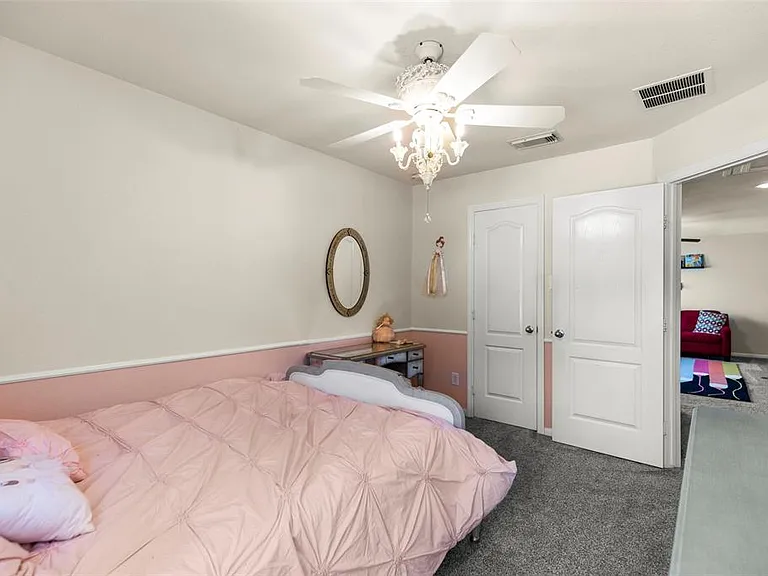 5902 Preserve Ln — Photo 19