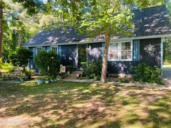 744 Mrs Tates Road, Whiteville, NC 28472