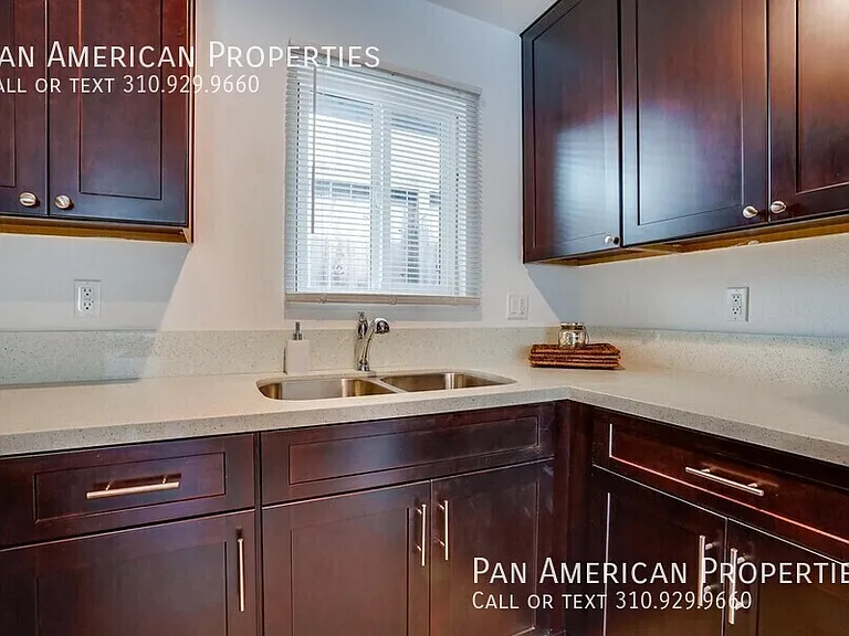 13842 3/4 S Arthur Ave — Photo 30