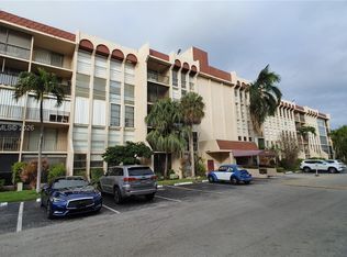 Desoto Park North Condo, Hallandale, FL 33009