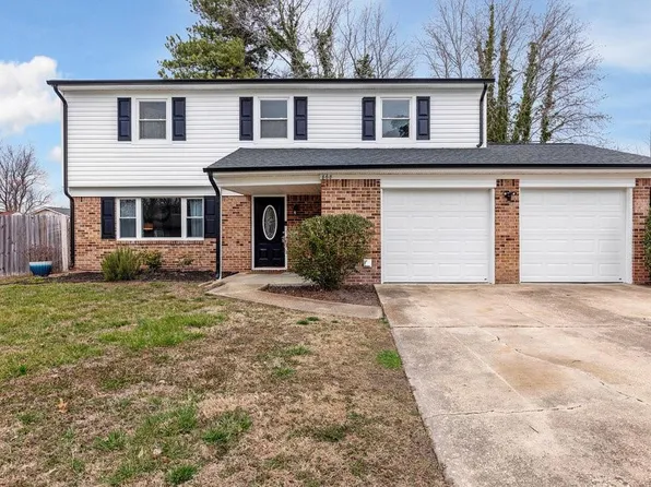 868 Drawbridge Dr, Chesapeake, VA 23323