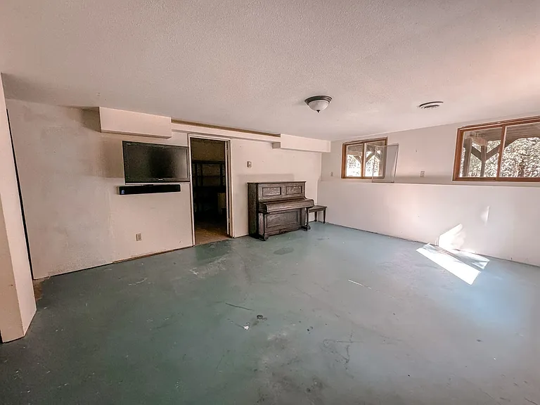31835 Owl Rd — Photo 12