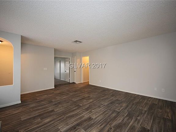 3rd image of 4812 Lancewood Ave