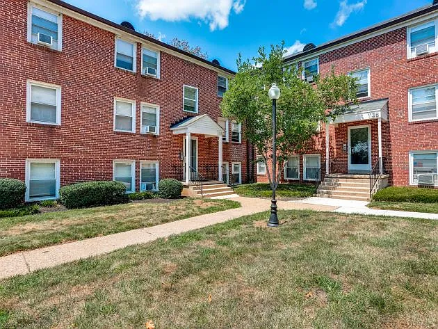 Exterior- Falls Court
