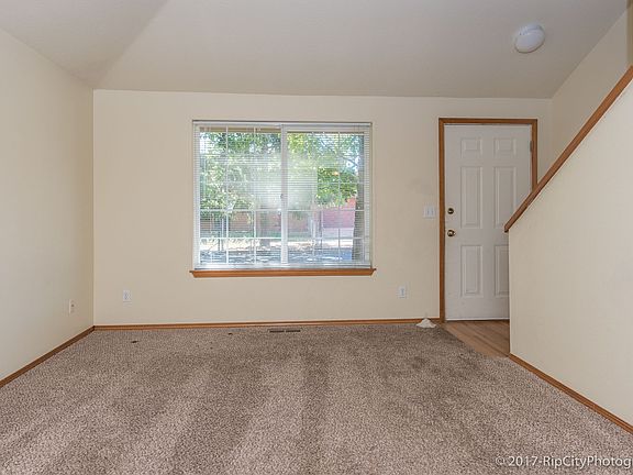 3rd image of 978-990 SW 208th Ave #978