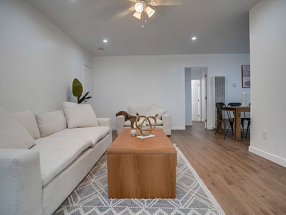 3rd image of 11731 Kittridge St APT 3