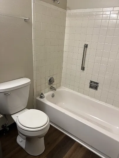313 Higgins Dr #21 — Photo 2