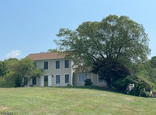 146 Sally Harden Rd, Wantage, NJ 07461