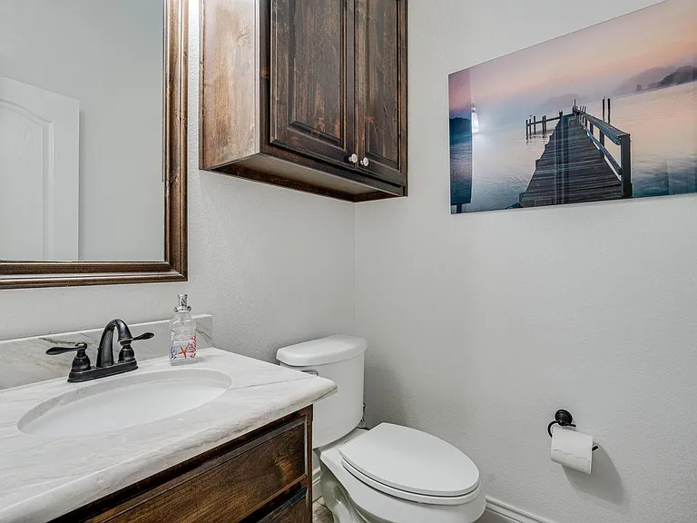 1192 Seaborn Rd — Photo 16