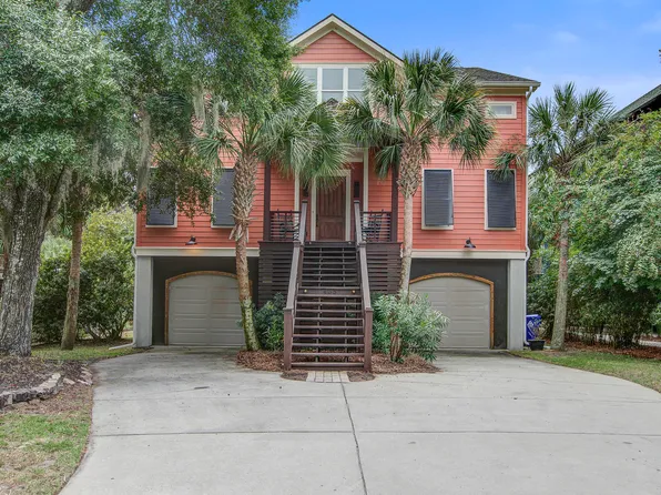 403 W Indian Ave, Folly Beach, SC 29439