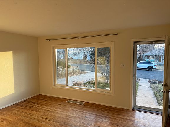 The curtains hadn't arrived yet.