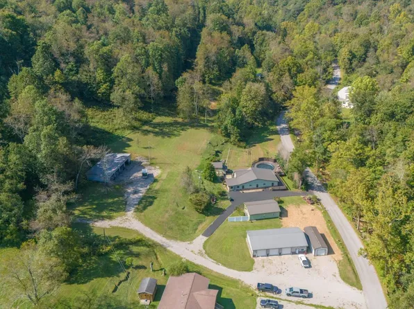 231 Catawba Rd, Fairmont, WV 26554