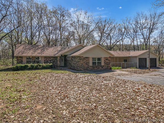 2nd image of 4745 N Walnut Dr