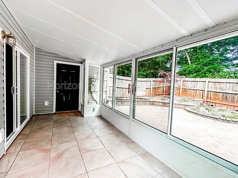 19 Pearl Chambers Dr — Photo 20