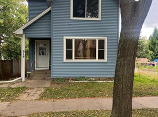 916 York Ave, Saint Paul, MN 55106