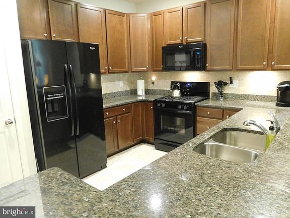 2nd image of 113 Ambrose Ln
