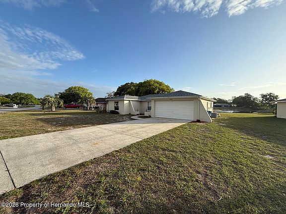 2nd image of 8991 Lismore Ct