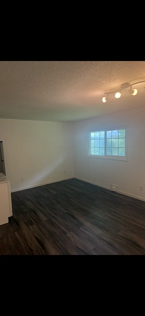 1416 Gilbert Charles City — Photo 2
