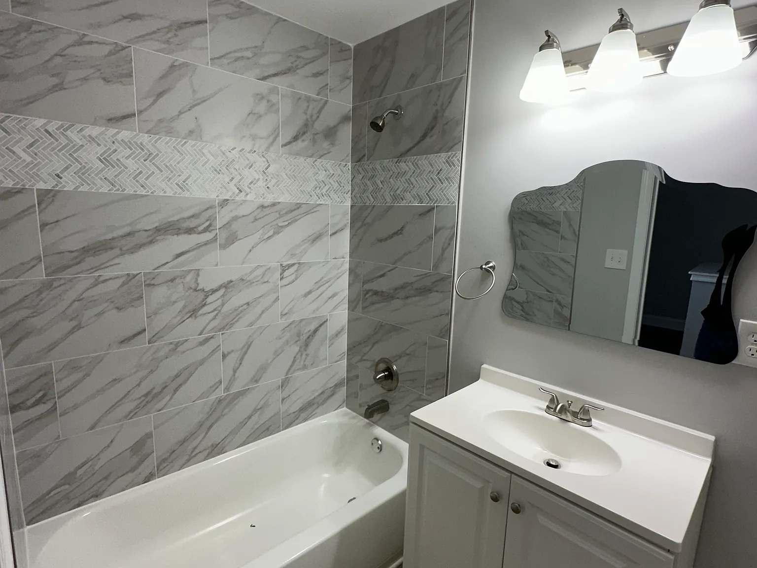 3 bed, 1116 sqft, $1,750 — Photo 2
