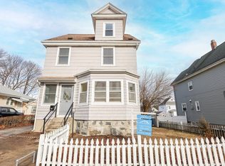 98 Safford St, Quincy, MA 02170