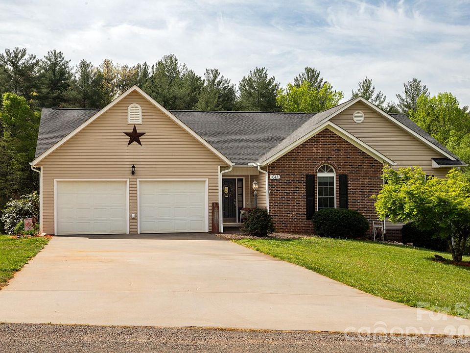 1st image of 611 Briar Creek Dr #36