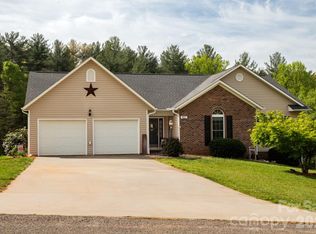 611 Briar Creek Dr #36, North Wilkesboro, NC 28659