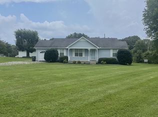 310 Galen Rd, Lafayette, TN 37083