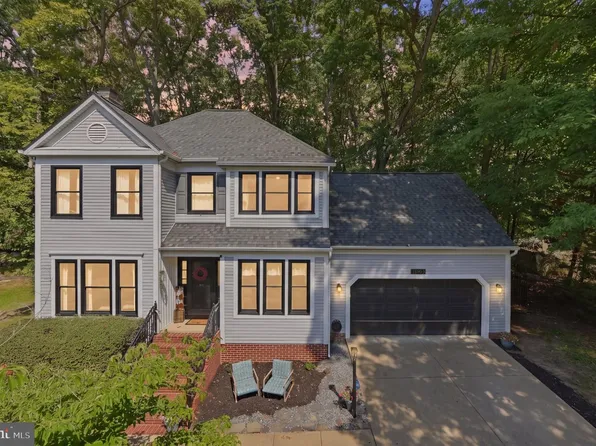 6224 Forest Grove Dr, Fredericksburg, VA 22407