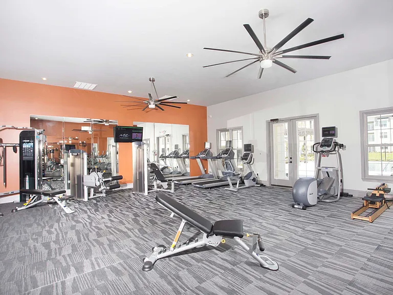 Robley Place Apartments — Photo 9