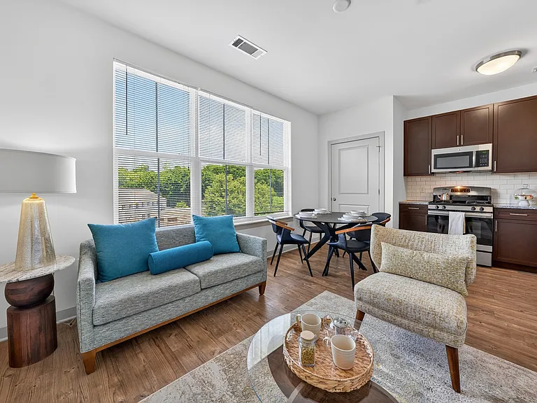 1 Kennedy Flats Apartments — Photo 61