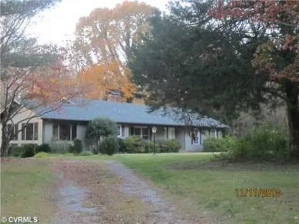 238 McFarland Ln, Farmville, VA 23901