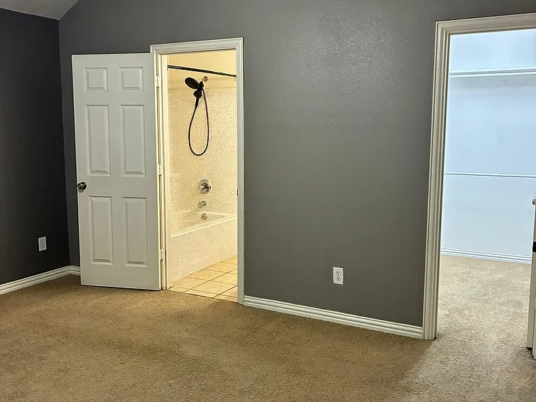 515 Creekside Dr — Photo 23