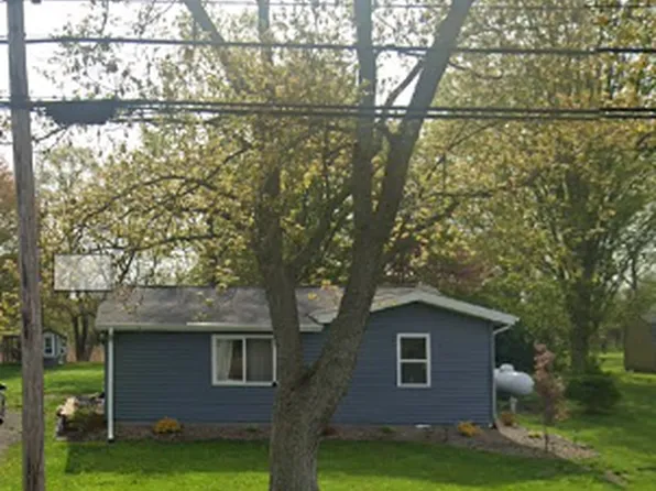 15305 Wacousta Rd, Grand Ledge, MI 48837