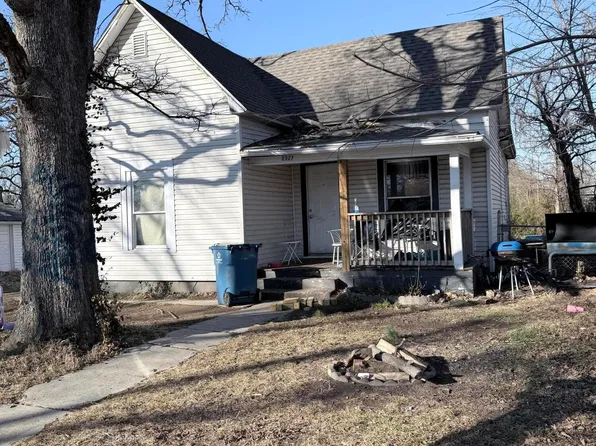 2327 E Xenia St, Joplin, MO 64801