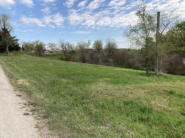 2340 Pacific St, Atchison, KS 66002