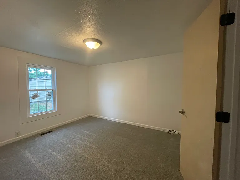 415 W Depot St #415 — Photo 7