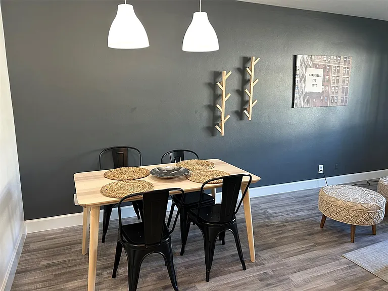 1821 NE 62nd St #303 — Photo 12
