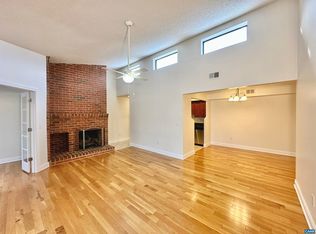 139 Green Turtle Ln APT 10, Charlottesville, VA 22901