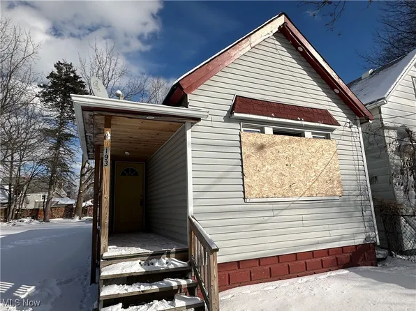 3193 W 48th St, Cleveland, OH 44102