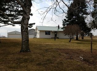 W8306 Peach Rd, Shawano, WI 54166