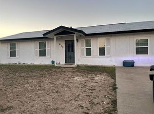 610 Sage Dr, Del Rio, TX 78840