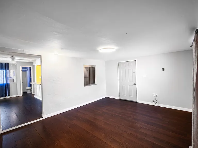 3041 Valle Ave — Photo 15