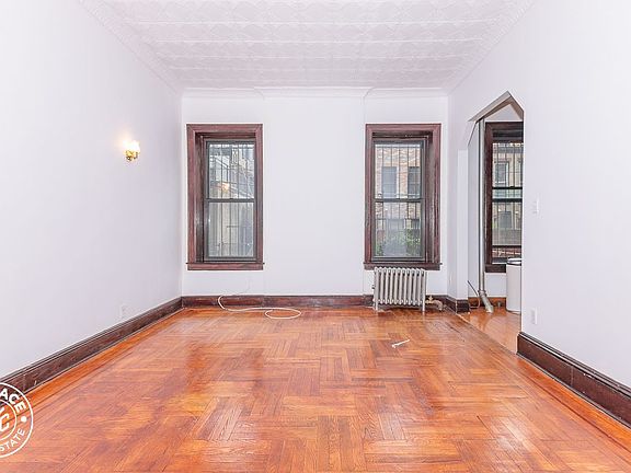 3rd image of 1244 Pacific St #4E