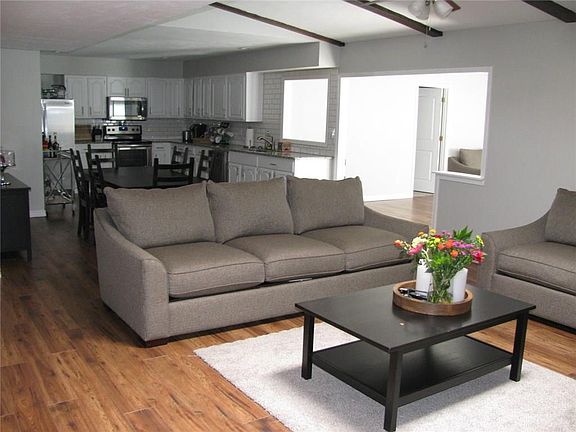 4th image of 2611 Rush Valley Ct