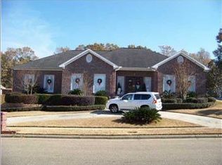 2745 Bennington Dr, Mobile, AL 36695