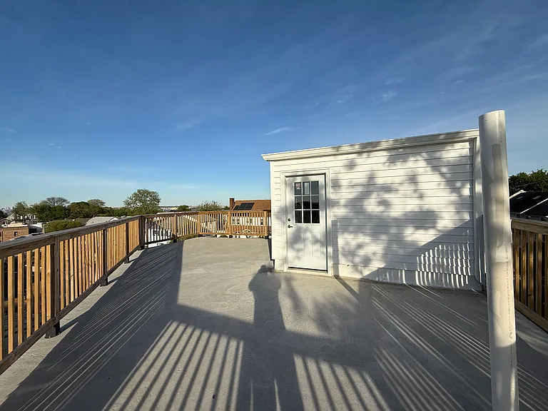 47 Chester Pl #1 — Photo 3