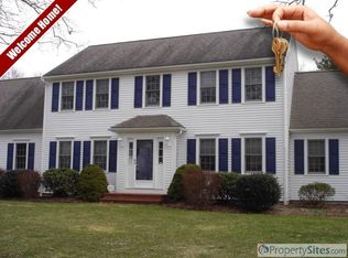 85 Devon Ln, Marstons Mills, MA 02648