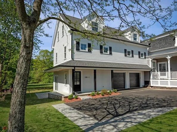 108 Central St Unit 1, Ipswich, MA 01938