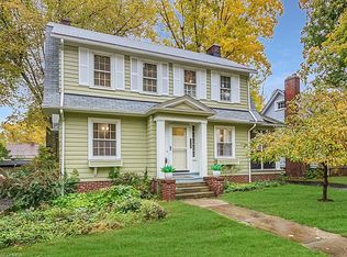 3191 Oak Rd, Cleveland Heights, OH 44118