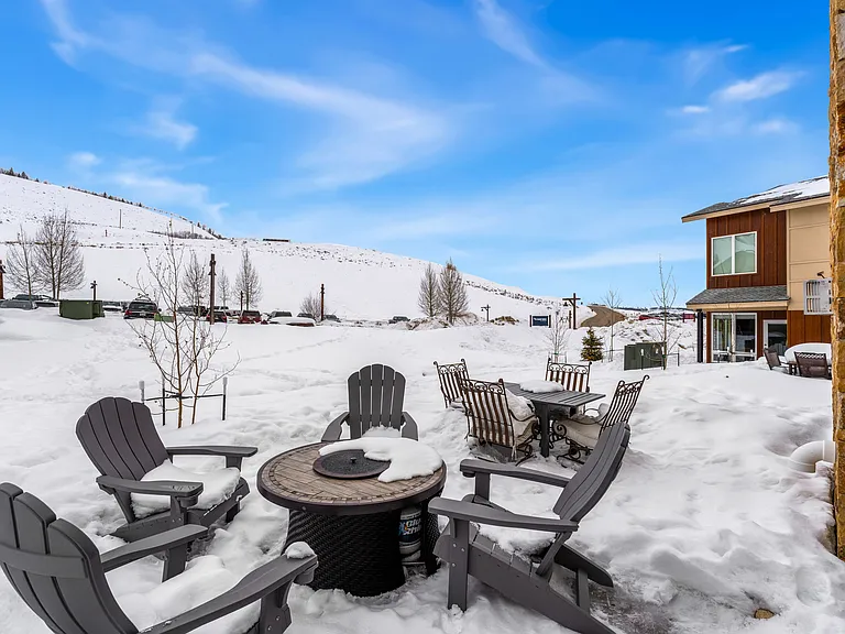 107 Base Camp Cir — Photo 25